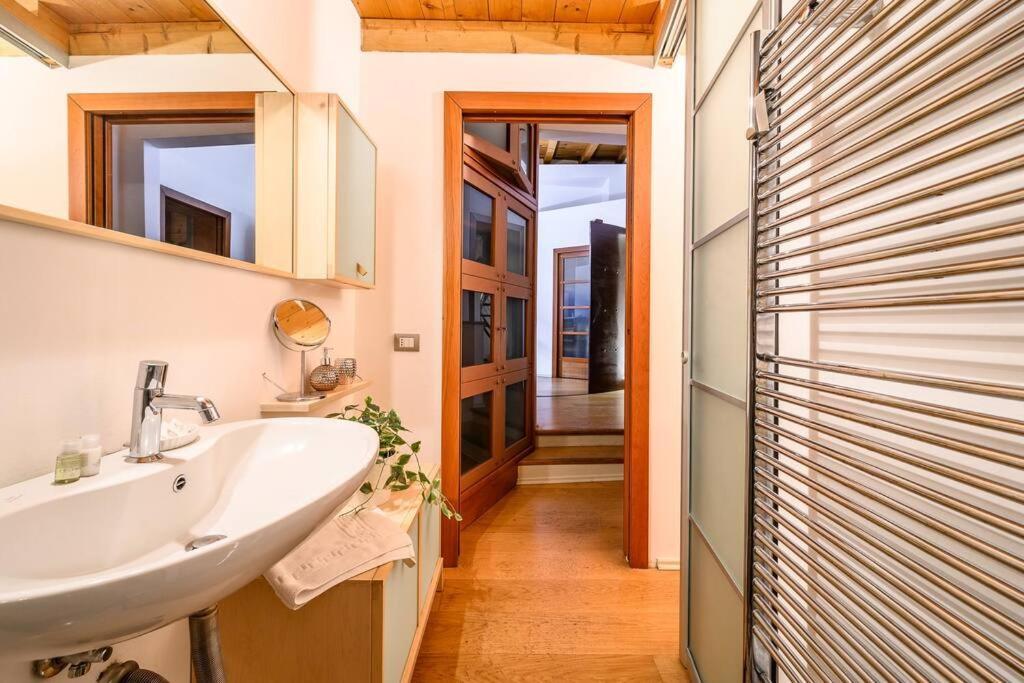 Ab Plus - Via Del Carro 11 Apartment โบโลญญา ภายนอก รูปภาพ